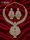 6Lotus 1010 Emerald Paisley Pendant 92.5 Silver Necklace Set hero image